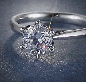 Using Ultrasonic Cleaners for Jewelry Care